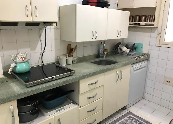 Kadikoy Feneryolunda Ozel Oda Istanbul