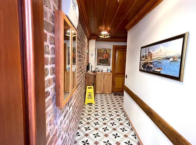 Authentic Turkish Home Family Room Istanbul