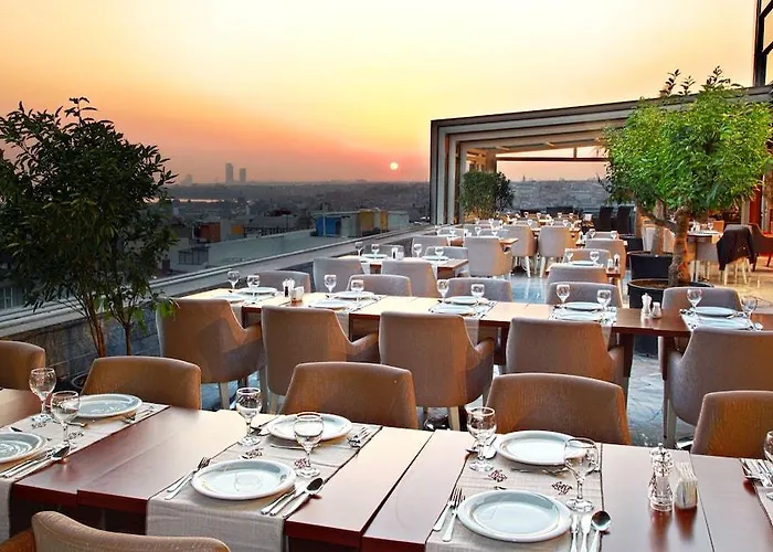 The Darkhill Hotel Istanbul