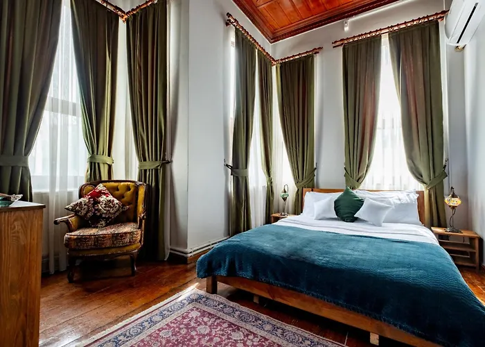 Nevalist Hotel Стамбул