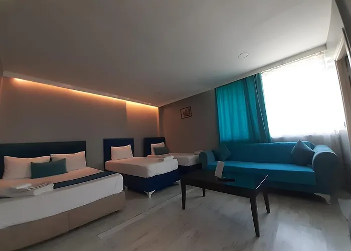 216 Turkuaz Suit Istanbul