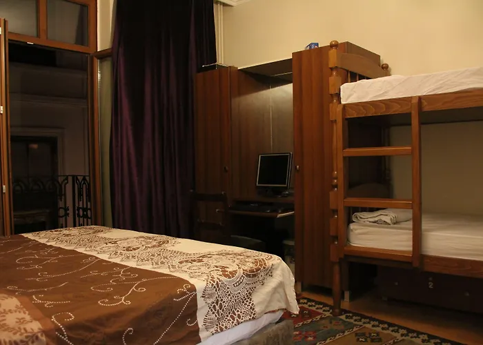 Chambers Of The Boheme Hostel Istanboel