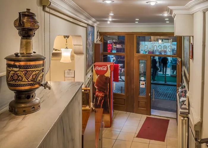 Erenler Hotel & Hostel Estambul