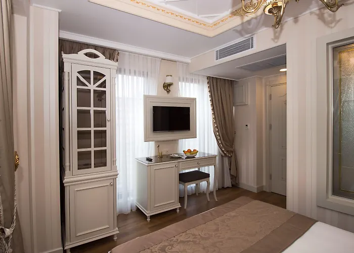 Istanbul Town Hotel