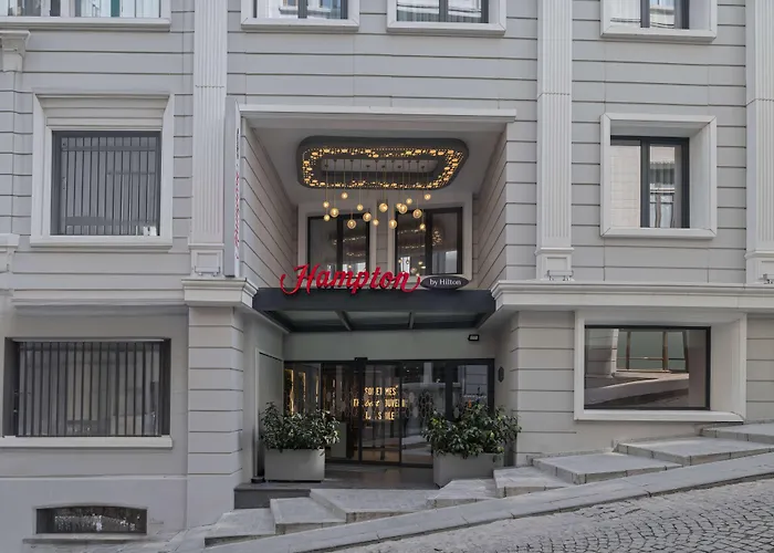 Hampton By Hilton Istanbul Sirkeci Hotell