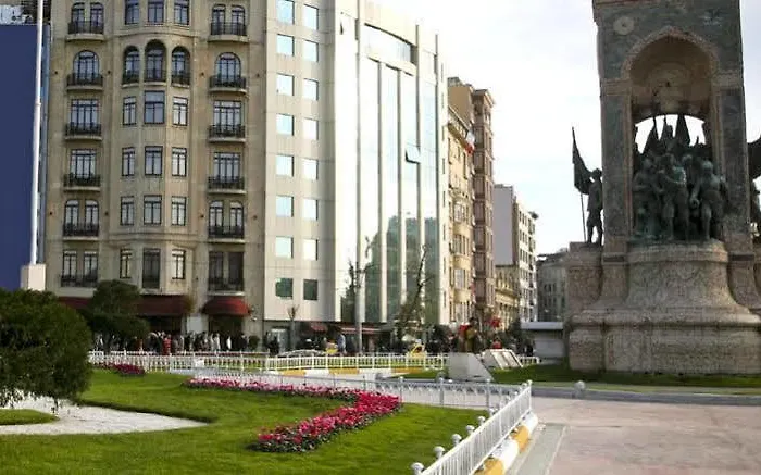 Istanbul Modern Residence