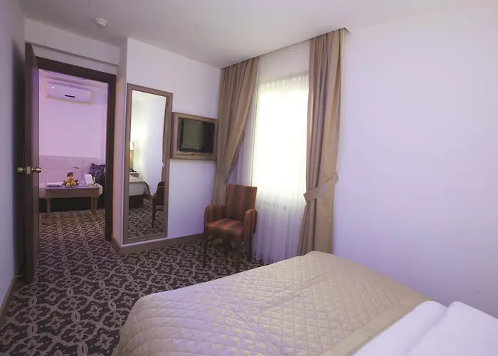The City Hotel Istanboel
